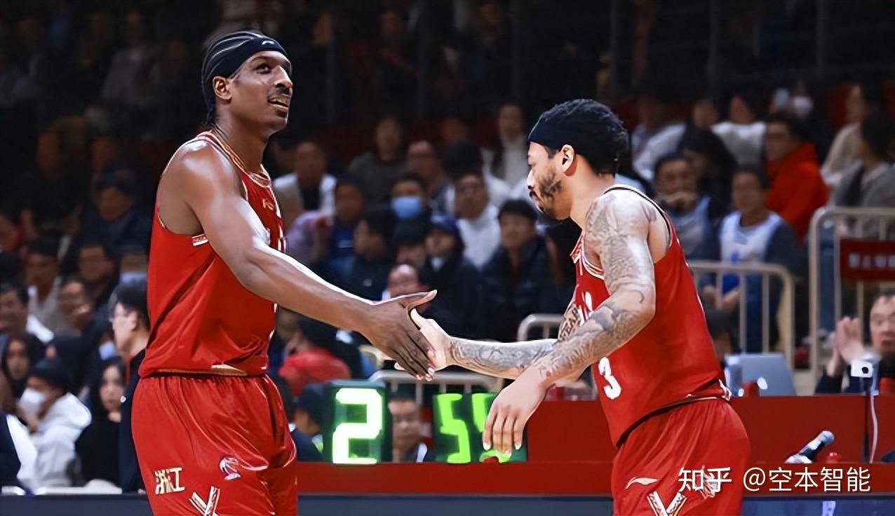 冲浪公开赛焦点战:南城迅豹队大胜陇右巨龙队,外线火力全开。轮换效果显现(聚力体育在线直播观看)-九游网页版